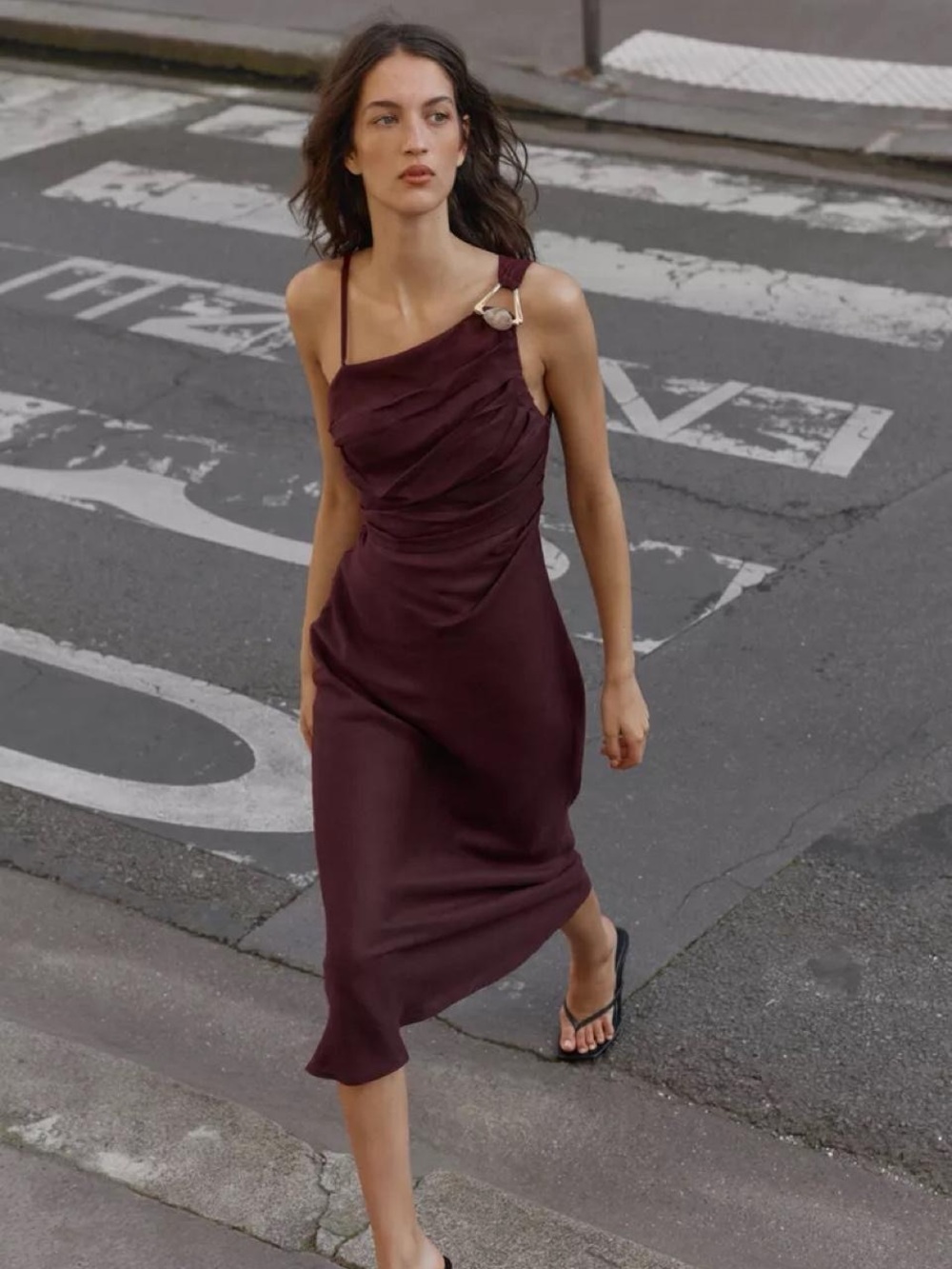 Zara One-Shoulder Burgundy Midi Dress with Buckle Detail 100% linen Size M